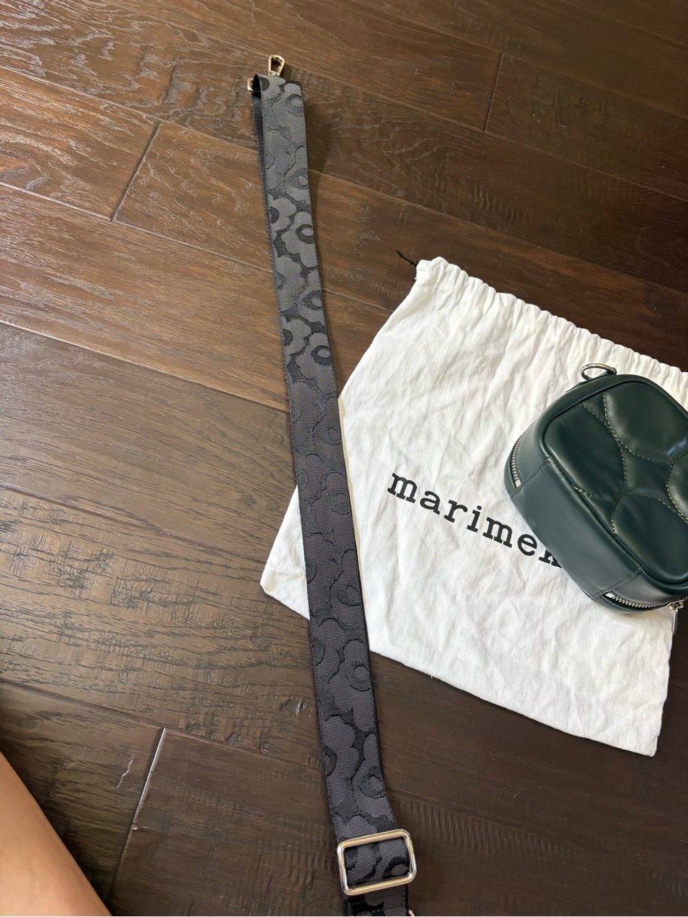 Marimekko Forest Green Quilted Mini Crossbody w/ Patterned Strap- excellence - Picture 11 of 16
